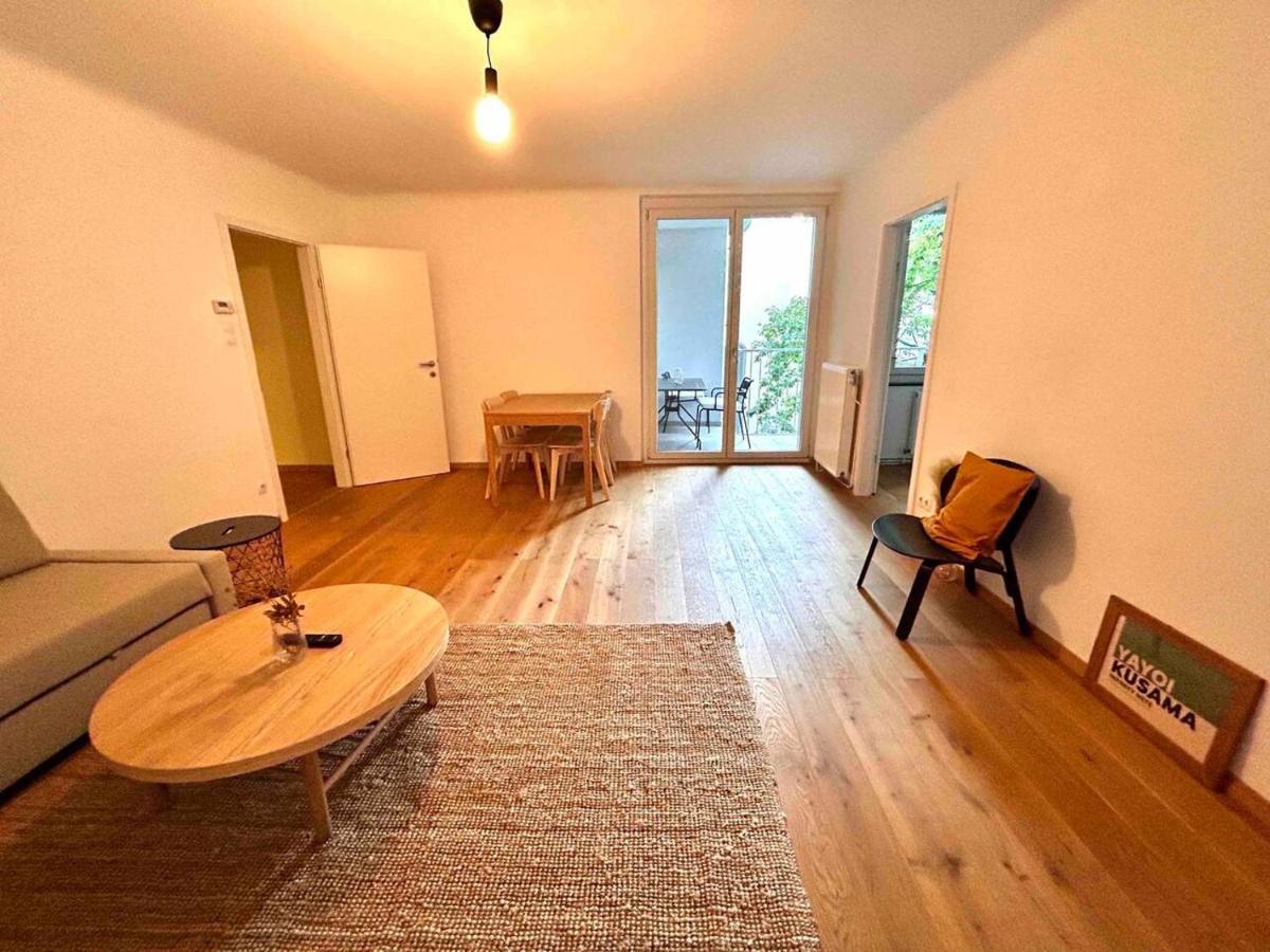 Urbaner Charme: Stilvolles Wohnen Im Herzen Wiens Luaran gambar
